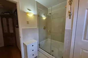 1261A Valley Rd, Wayne Twp., NJ 07470 - Photo 14