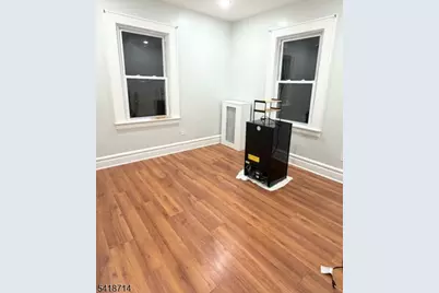 130 Overlook Ave, Belleville, NJ 07109 - Photo 6