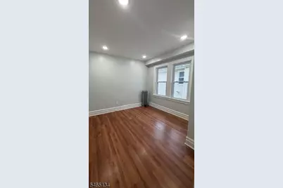 130 Overlook Ave, Belleville, NJ 07109 - Photo 10