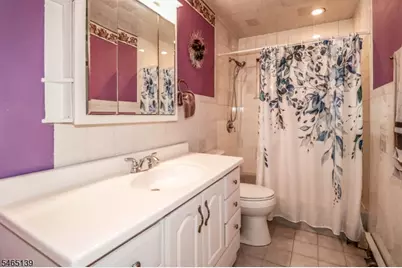 97 Sterling Dr, Woodbridge Township, NJ 07067 - Photo 24