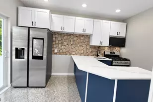 99 W 50th St, Bayonne, NJ 07002 - Photo 8