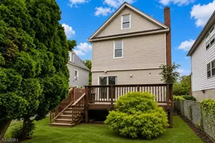 521 E Blancke St, Linden, NJ 07036 - Photo 24