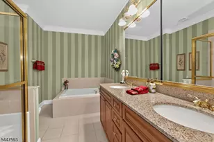87 Saratoga Ct, Franklin Township, NJ 08873 - Photo 20
