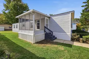 44 Longfellow, North Brunswick Township, NJ 08902 - Photo 2