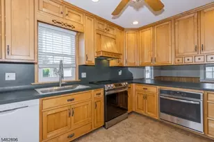 123 New St, Cranford Township, NJ 07016 - Photo 8
