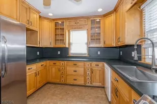 123 New St, Cranford Township, NJ 07016 - Photo 10