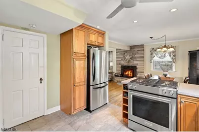 138 Palisade Rd, Linden, NJ 07036 - Photo 10