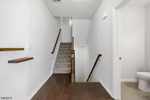 1424 Hudson Cir, Highland Park, NJ 08904 - Photo 10