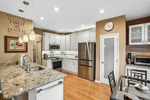16 Langdale Rd, Wayne Twp., NJ 07470 - Photo 10