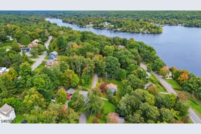 36 Beach Haven Rd, West Milford, NJ 07421 - Photo 44