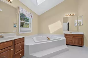 7 Stark Ct, Raritan Township, NJ 08551 - Photo 22