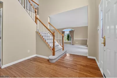 7 Stark Ct, Raritan Township, NJ 08551 - Photo 4
