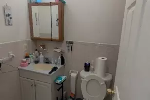 20 Bennett St, Jersey City, NJ 07304 - Photo 12