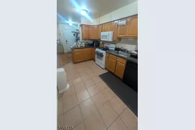20 Bennett St #1, Jersey City, NJ 07304 - Photo 4