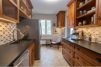 72D Troy Dr, Springfield Twp., NJ 07081 - Photo 6