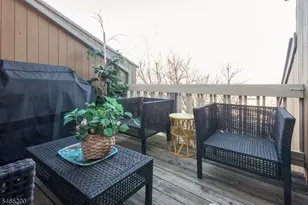 16 McChesney Ct, West Orange Township, NJ 07052 - Photo 10