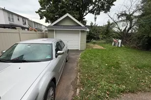 40 Glorieux St, Irvington, NJ 07111 - Photo 4