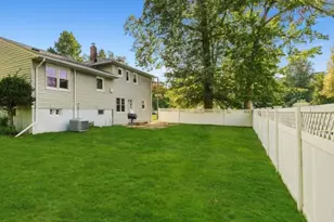 10 Aldom Cir, West Caldwell, NJ 07006 - Photo 14