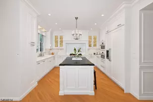 22 Benedict Crescent, Bernards Township, NJ 07920 - Photo 8
