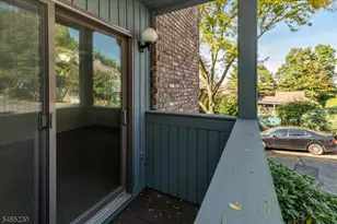 132 Indian Hollow Court, Mahwah, NJ 07430 - Photo 14