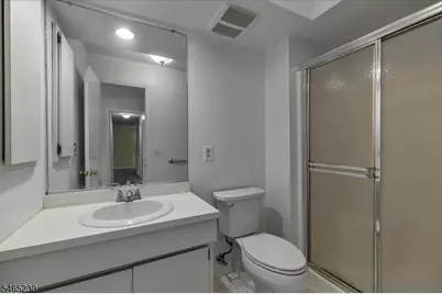 132 Indian Hollow Ct #132, Mahwah, NJ 07430 - Photo 12