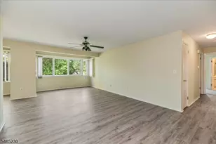 132 Indian Hollow Court, Mahwah, NJ 07430 - Photo 6