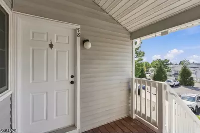 58 Cheswich Ct, Bedminster Township, NJ 07921 - Photo 1