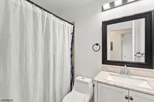 58 Cheswich Ct, Bedminster Township, NJ 07921 - Photo 10