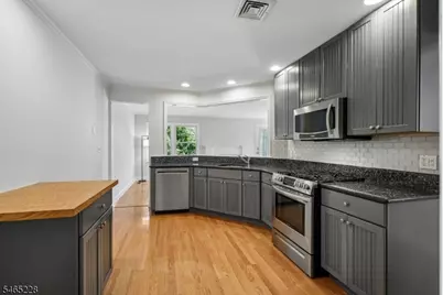 49 Independence Way, Morris Township, NJ 07960 - Photo 16