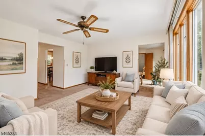 201 Kiwanis Dr, Wayne, NJ 07470 - Photo 14