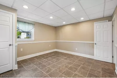 26 Huron Ave, Parsippany, NJ 07034 - Photo 24