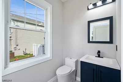 1123 Thompson Ave, Roselle, NJ 07203 - Photo 6