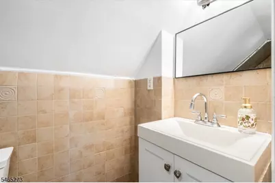 54 Hancox Ave, Nutley, NJ 07110 - Photo 16