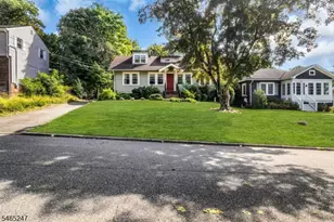 32 Ferndale Rd, North Caldwell, NJ 07006 - Photo 4