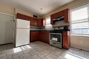 225 Ripley Pl, Elizabeth, NJ 07206 - Photo 2