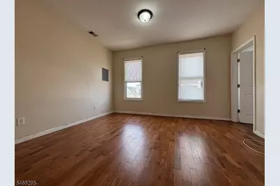 225 Ripley Pl #3, Elizabeth, NJ 07206 - Photo 4