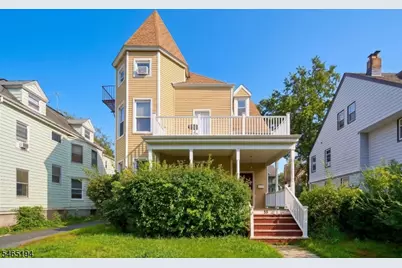 59 Stockton Pl, East Orange, NJ 07017 - Photo 2