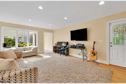 64 Dogwood Ter, Long Hill Township, NJ 07946 - Photo 24