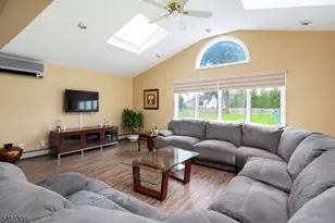 77 Harrison St, Clark Township, NJ 07066 - Photo 16