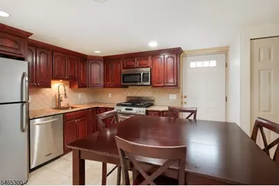 77 Harrison St, Clark Township, NJ 07066 - Photo 30