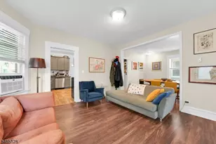 42 N Willow St, Montclair, NJ 07042 - Photo 4