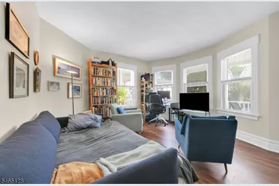 42 N Willow St, Montclair, NJ 07042 - Photo 6