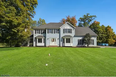 14 Eagle Dr, Raritan Township, NJ 08551 - Photo 1