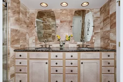 8403 Warrens Way, Wanaque, NJ 07465 - Photo 22