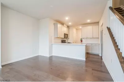 77 Robeson St, Somerville, NJ 08876 - Photo 8
