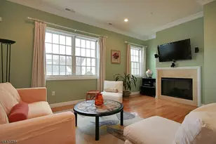 6 Carillon Cir, Livingston, NJ 07039 - Photo 6