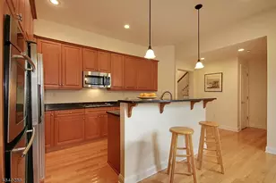 6 Carillon Cir, Livingston, NJ 07039 - Photo 14