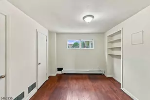 72 N Munn Ave, East Orange, NJ 07017 - Photo 24