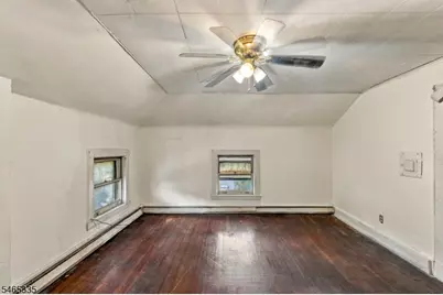 72 N Munn Ave, East Orange, NJ 07017 - Photo 34