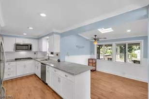 23 Evergreen Ave, Springfield, NJ 07081 - Photo 12